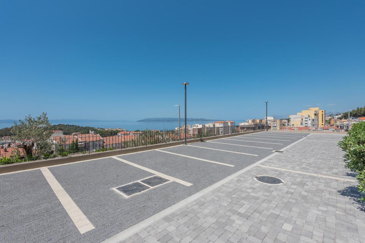 Luxury Apartment See To Sea-Sea&City View Макарська Екстер'єр фото